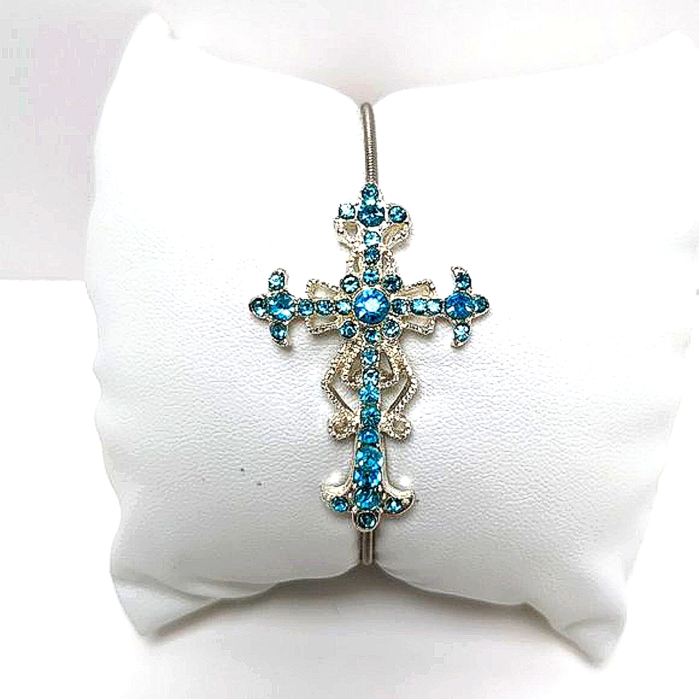 Beautiful aqua jeweled cross bracelet and pendant